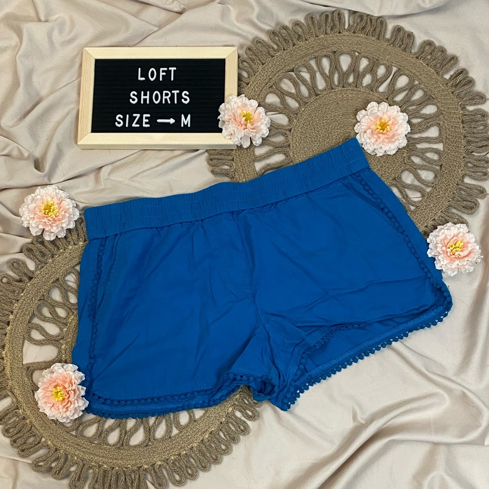 Loft Blue Pull On Shorts (Size: M)